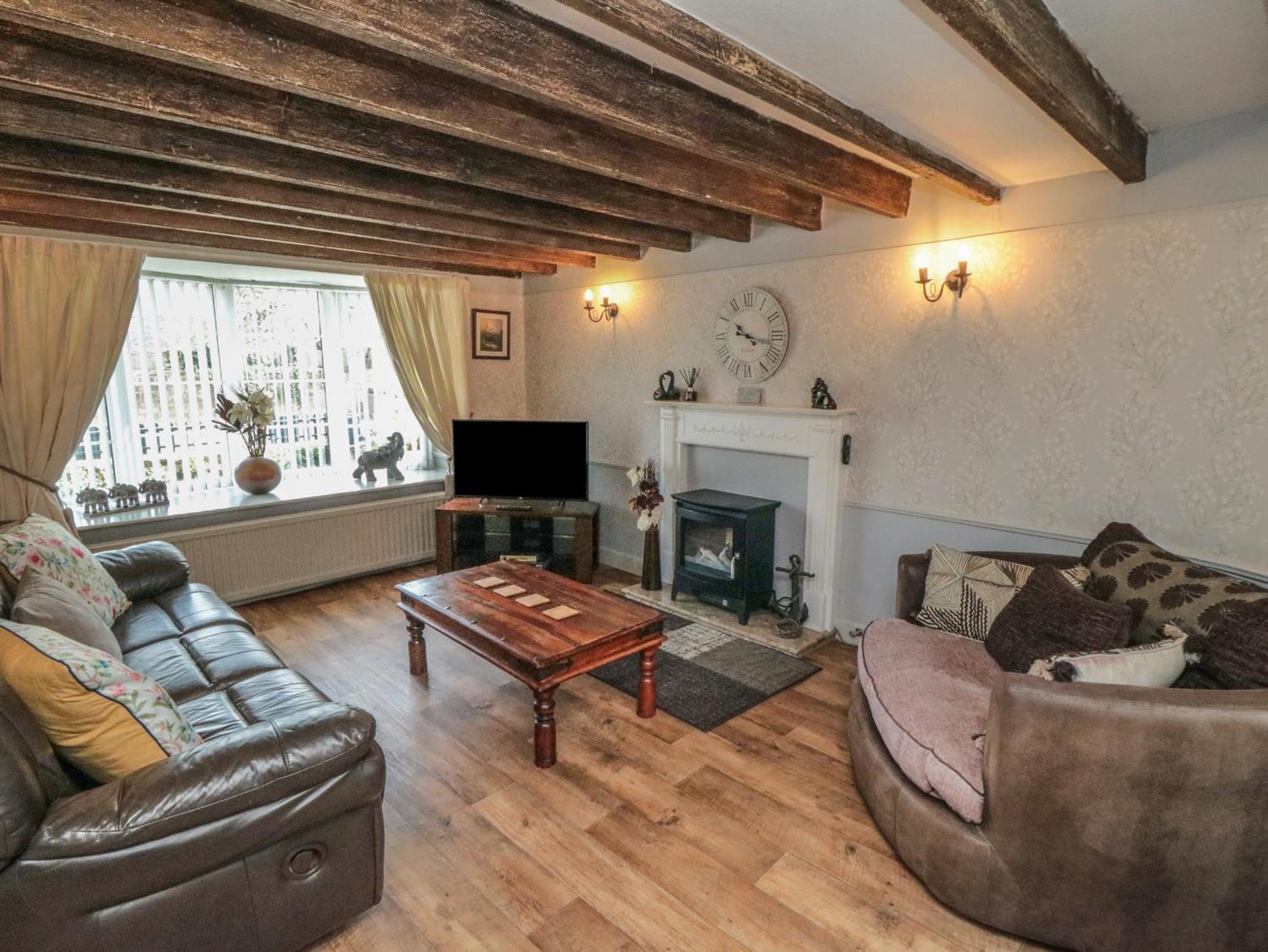 11A High Street Villa Скарбъро Екстериор снимка
