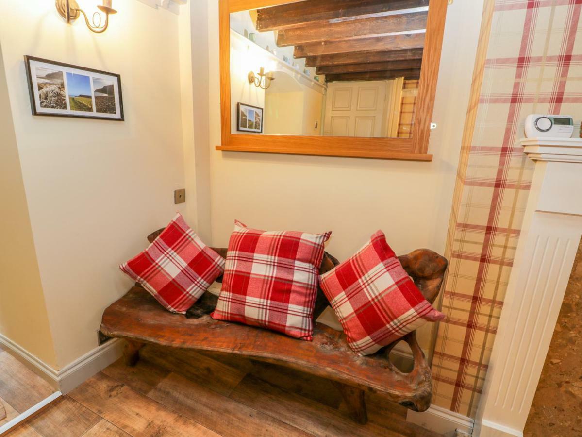 11A High Street Villa Скарбъро Екстериор снимка